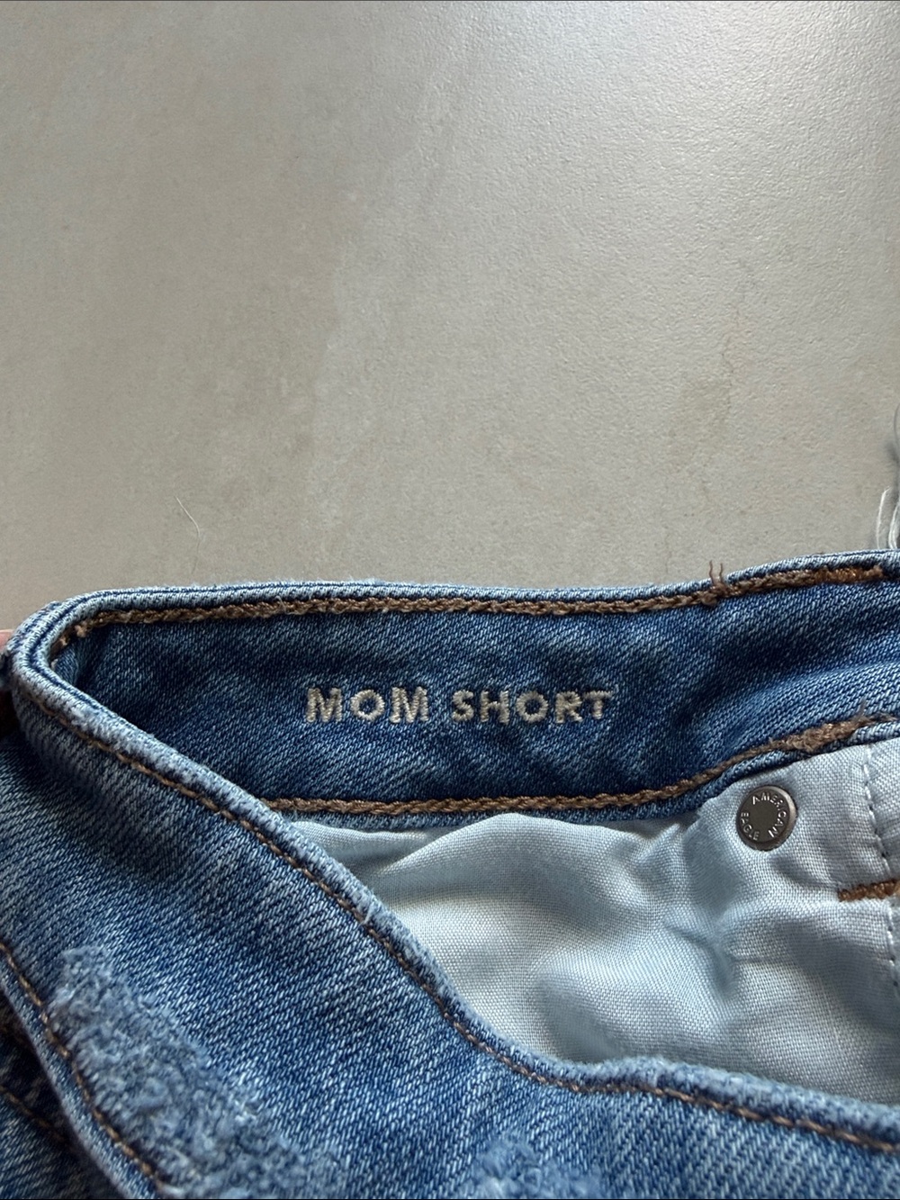 Embroidered Denim Women's Mom Shorts & High-Waisted 90s Boyfriend Short - Picture 6 of 14